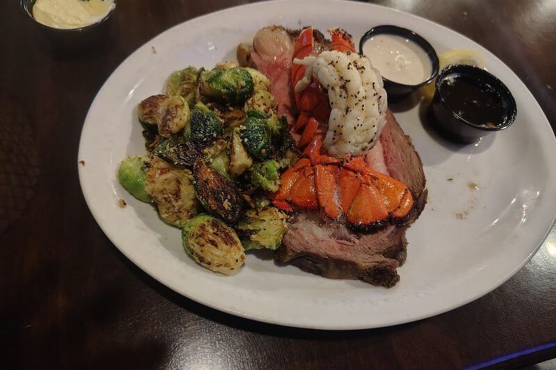 These 9 Small-Town Oregon Restaurants Serve Prime Rib Worth Burning a Full Tank of Gas For
