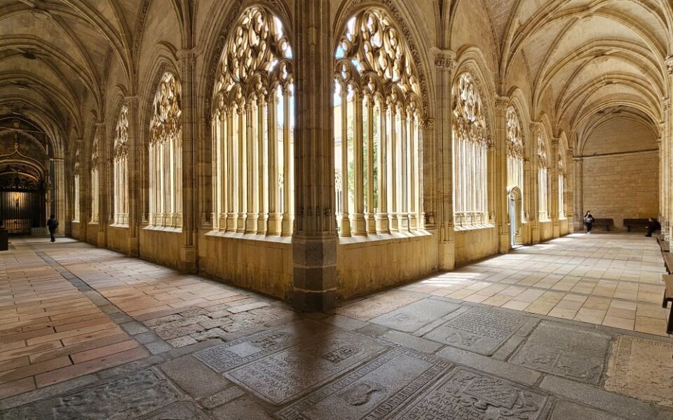 Spain’s Last Gothic Cathedral Still Towers Over Segovia 500 Years After Construction Began