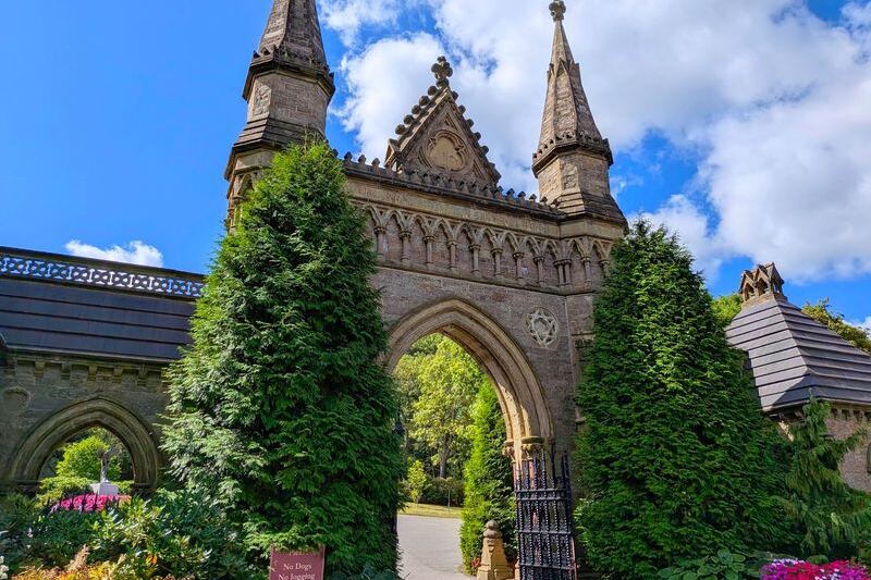 Wander 7 Massachusetts Cemeteries-Turned-Arboretums Where Fall Leaves Bury Centuries of Stories