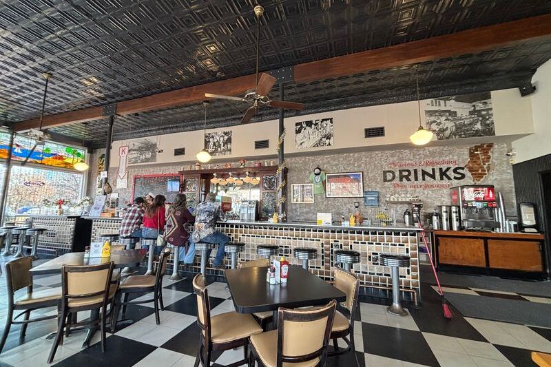 Some Ice Cream Parlors Just Sell Scoops, but This 116-Year-Old Oklahoma City Shop Still Makes Its Own