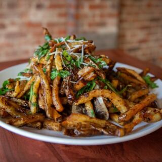 11 Suburban Restaurants Around Indianapolis That Are Worth the Drive Out of the City