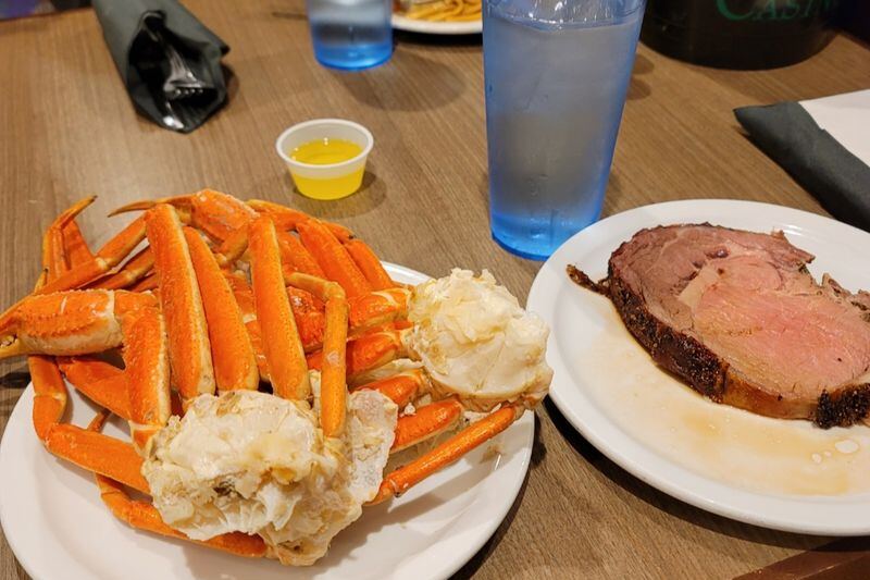 This Black Hawk Casino Buffet Piles On the Crab Legs Without Skimping, With Lobster Tail on the Menu Too