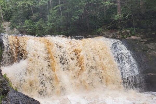Leave The Car For A Few Minutes And These 7 Massachusetts Waterfalls Feel Like A True Escape