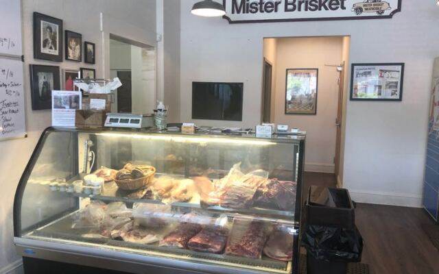 10 Greater Cleveland Neighborhood Spots Where A Corned Beef Sandwich Still Rules Lunch