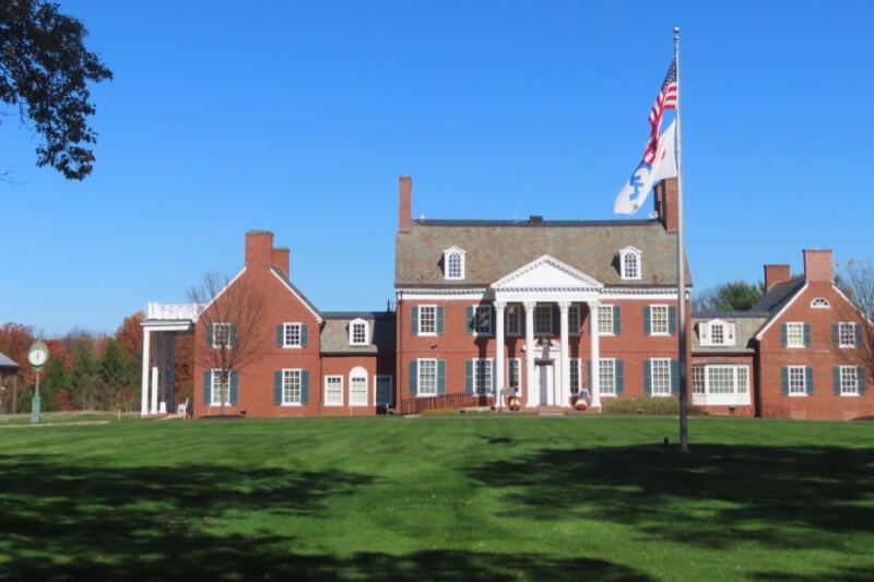See Championship Trophies, Then Try Replica Antique Putters at This New Jersey Museum