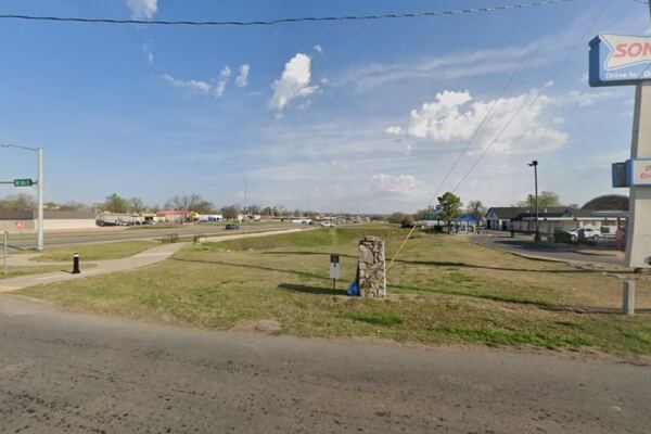 Stop 10 on the Sand Springs Historic Tour Is a Free Fall Peek at Oklahoma’s Rail Past