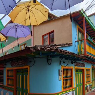 15 Highlights of Guatapé, From Painted Houses to the Famous El Peñol Rock
