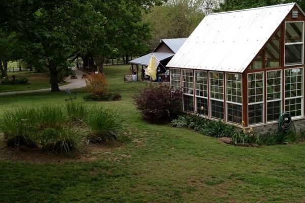 This Quiet Broken Arrow Greenhouse Sends You Home With Fall Mums, Cheese, and Bargains