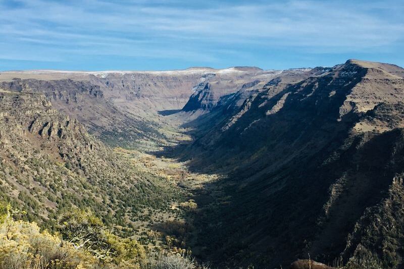 This Oregon Wilderness Road Feels So Unreal You’ll Pull Over Every Few Miles to Stare