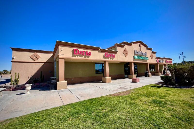 Biting Into a Fresh Date Shake at Dateland Means You’ve Found Arizona’s Quirkiest Highway Stop