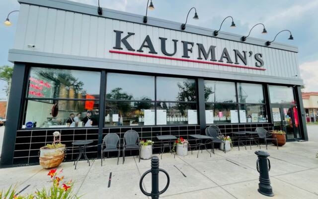 This Unassuming Suburban Illinois Deli Builds Sandwiches Locals Drive Across Counties For