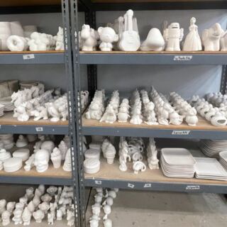 Tuesday Nights Bring Free Pizza to This Laid-Back Paint-Your-Own Pottery Studio in Brookline, Massachusetts
