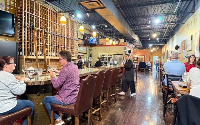 Leave the Big City Behind for These 11 Texas Suburban Restaurants Worth Every Mile