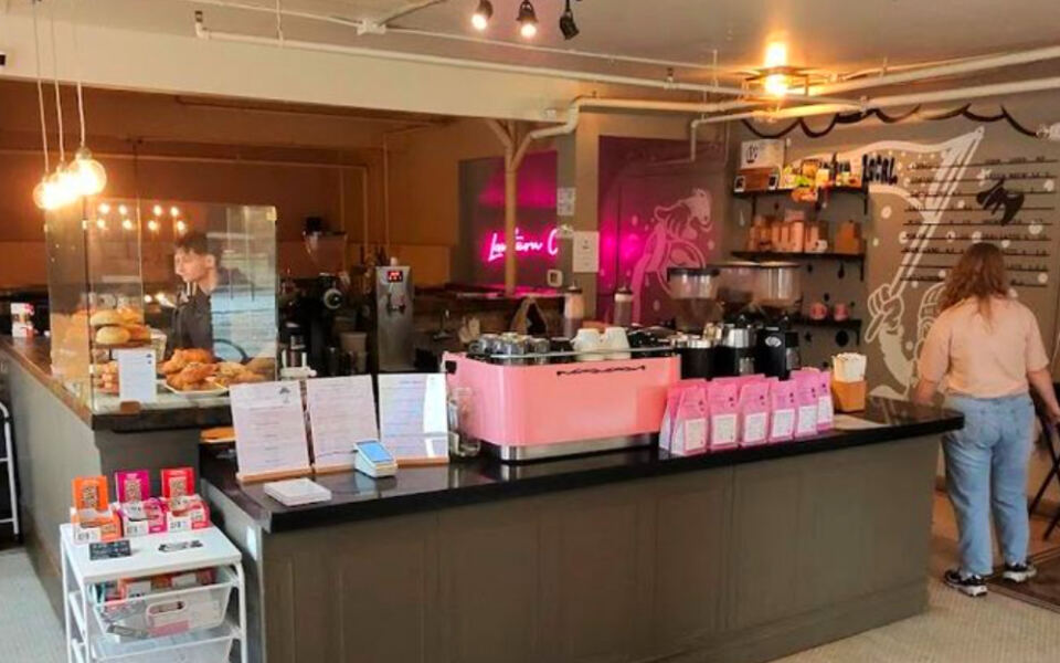 This Cozy Grand Rapids Coffee Spot Has a Hidden Lounge, Handmade Syrups, and a Chai Latte People Swear By