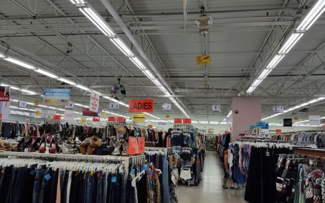 The Giant Ohio Thrift Store Where Bargain Hunters Lose Track Of Time In The Aisles