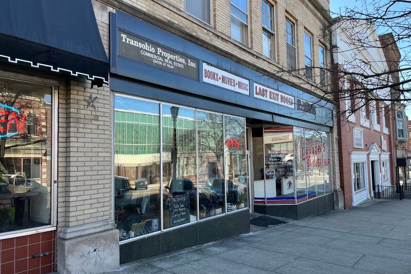 This Ohio Coffeehouse Pours Your Latte Between Shelves Of Used Books And Vinyl