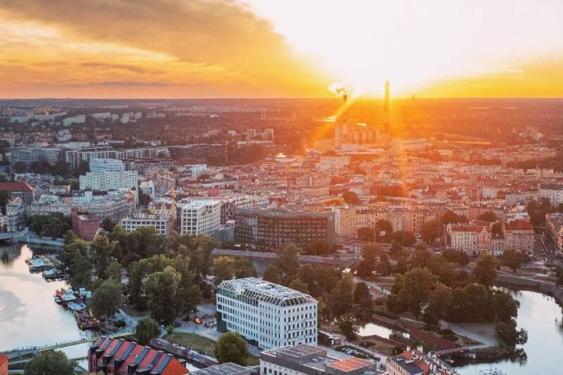 10 Surprisingly Affordable European Destinations Worth Visiting This Autumn