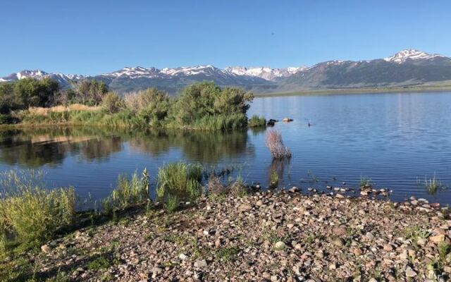 This 3,125-Acre California Reservoir Still Draws Trout Anglers and Campers When the Water Runs Way Down