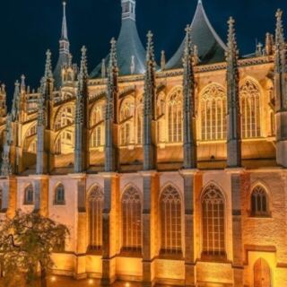 15 Gothic Cities Where Medieval Architecture Still Dominates the Skyline