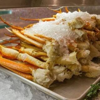 This All-You-Can-Eat Seafood Buffet in San Diego, California Serves Snow Crab Legs and Fresh Oysters