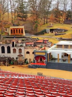 This Arkansas Mountain Has a Replica of Jerusalem and an Empty Tomb