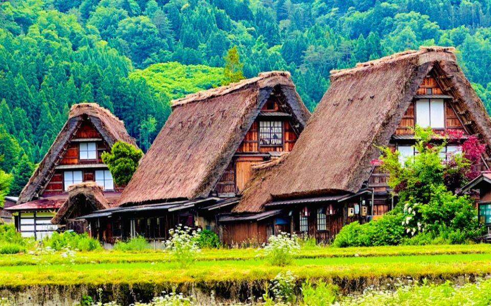 13 Ancient Highland Regions Still Shaped by Old Traditions