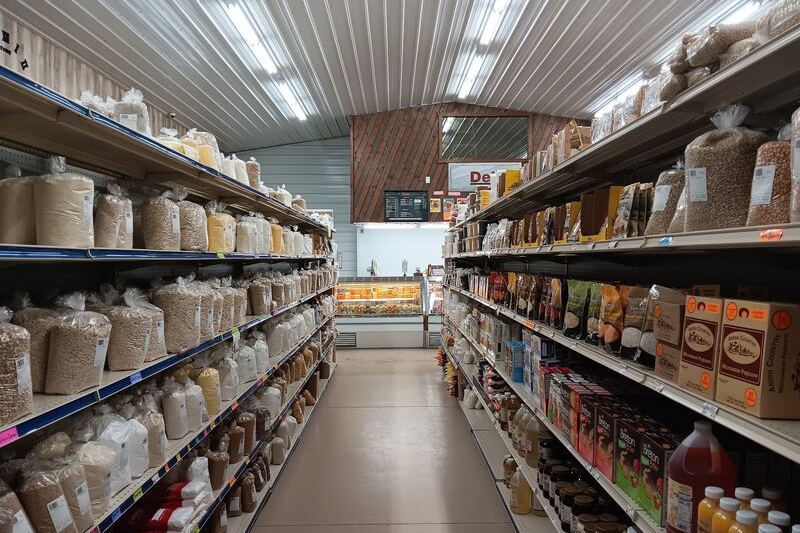 This Mennonite Bulk Store In Morrison, Tennessee Has Flours You’ve Never Seen And Candy Of Every Kind