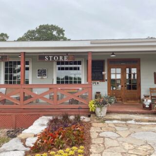 Bring a Cooler to These 8 Tennessee Farm Stores Where Locals Stock Up on Fresh Milk and Eggs
