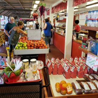 Crack Your Own Boiled Peanuts at This Old Florida Roadside Stand Outside Plant City