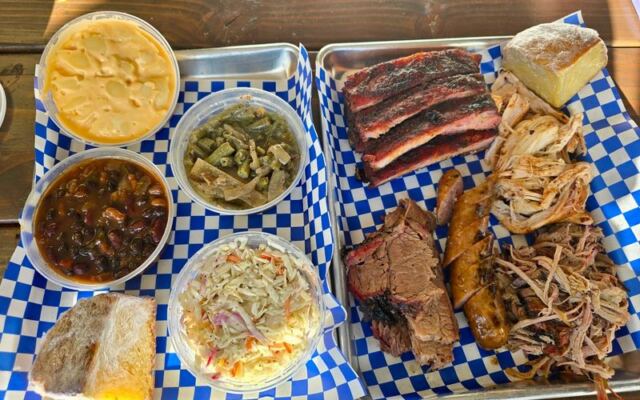 This New Jersey Rib Stop Turns One Tender Bite Into Your Next Weekend Plan