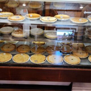 This Mennonite Bakery In Georgia’s Farm Country Has Shelves Of Sourdough, Pies, And Cookies