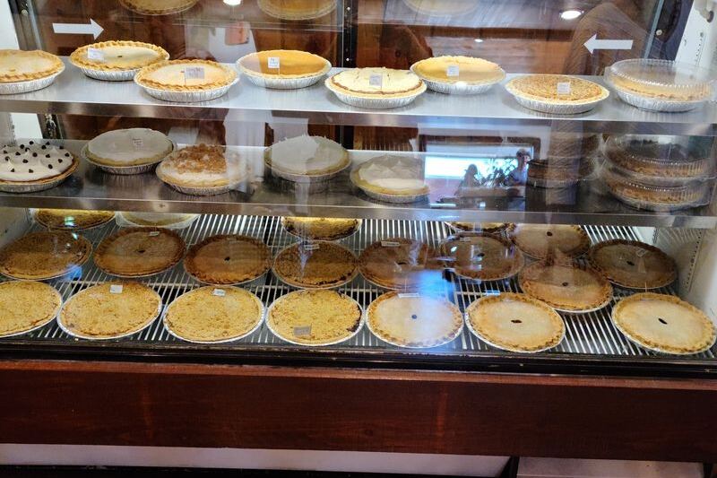 This Mennonite Bakery In Georgia’s Farm Country Has Shelves Of Sourdough, Pies, And Cookies