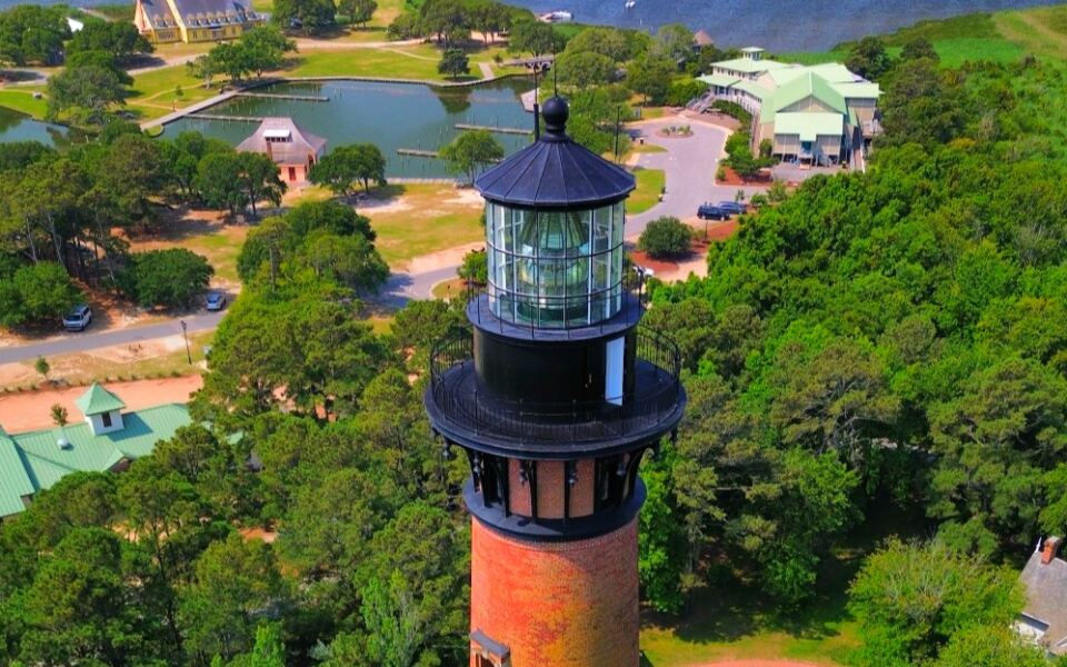 15 Oldest Lighthouses in America You Can Still Climb