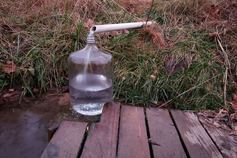 Most Drivers Pass This Oklahoma Artesian Well, Flowing Free Since 1954, Without Ever Filling a Jug