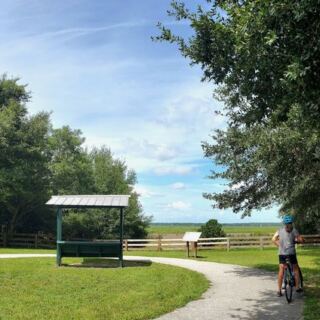 9 Florida Rail Trails Where Old Train Routes Now Roll Right Up to Small-Town Lunch Counters