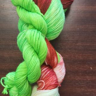 Oklahoma Spinning Classes Teach You to Turn Fluffy Wool Into Yarn With a Simple Spindle