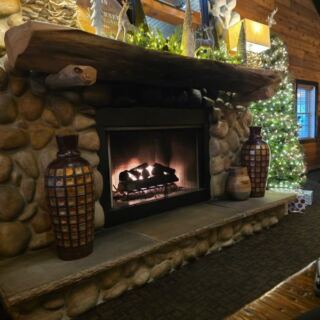 10 Illinois Restaurants With Cozy Fireside Dining Worth Driving To This Winter