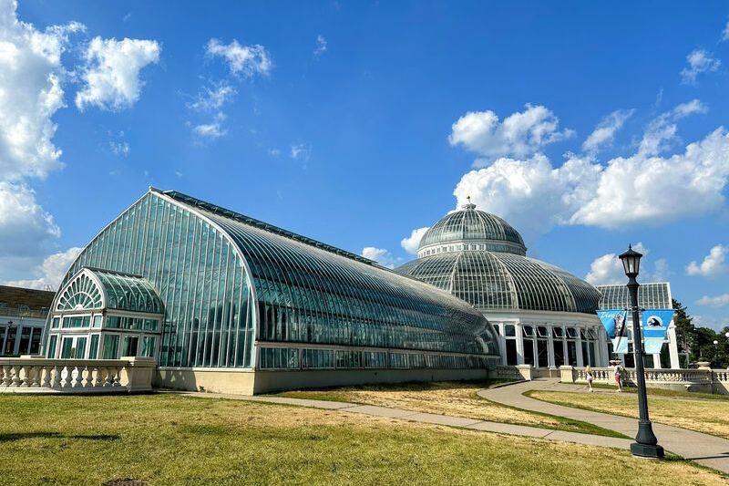 Admission Is Free At This Minnesota Conservatory Where Orchids And Palms Bloom All Winter