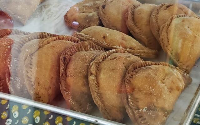 Families Have Been Driving to This Tennessee Apple House for Fried Pies Across Six Generations