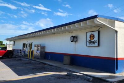 10 Florida Gas Stations Secretly Serving Some of the Best Food in the State
