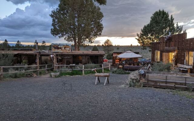 The Secluded Oregon Steakhouse Where a 30-Ounce Steak Comes With Sides for an Army