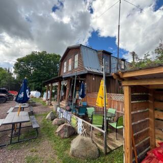 This Minnesota Restaurant Hides at the End of a Dirt Road, and Locals Guard It Like Treasure