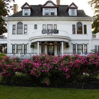 A New Jersey Victorian Mansion From 1898 Serves Tea Sandwiches And Scones