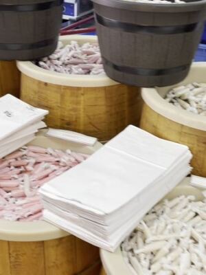 You’d Never Guess Tennessee Hides 7 Small-Town Candy Shops