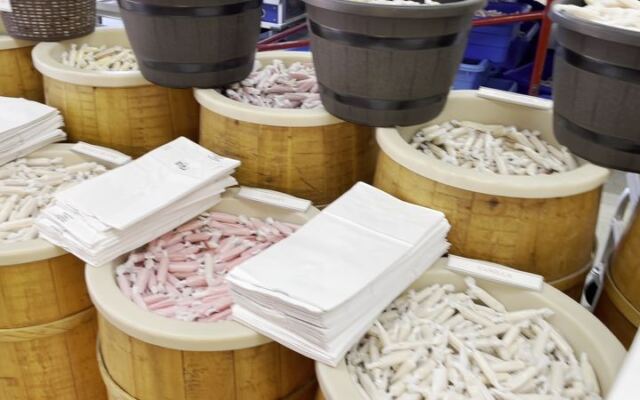 You’d Never Guess Tennessee Hides 7 Small-Town Candy Shops