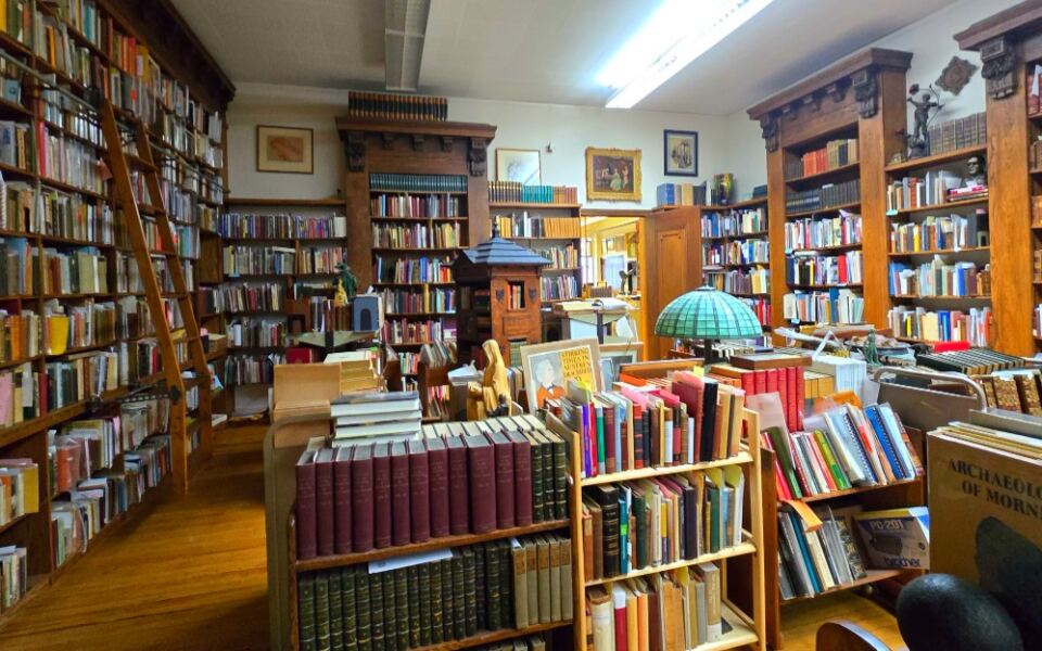 15 Michigan Bookstores With Hidden Rooms, Rare Books, and Big Surprises