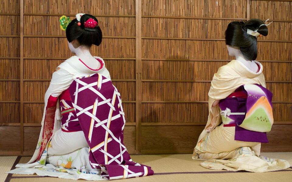 11 Dark Chapters in the History of Japan’s Geisha
