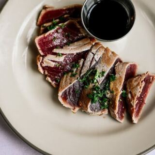 7 Ohio Restaurants Serving Prime Rib So Good People Drive Hours For One Plate