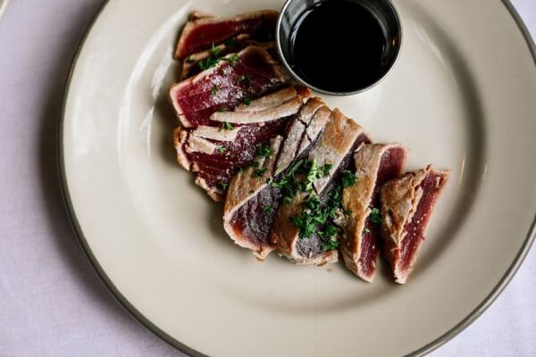 7 Ohio Restaurants Serving Prime Rib So Good People Drive Hours For One Plate