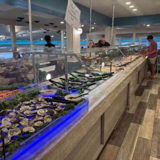 Crab Legs Headline a 200-Plus-Item All-You-Can-Eat Seafood Buffet in South Carolina